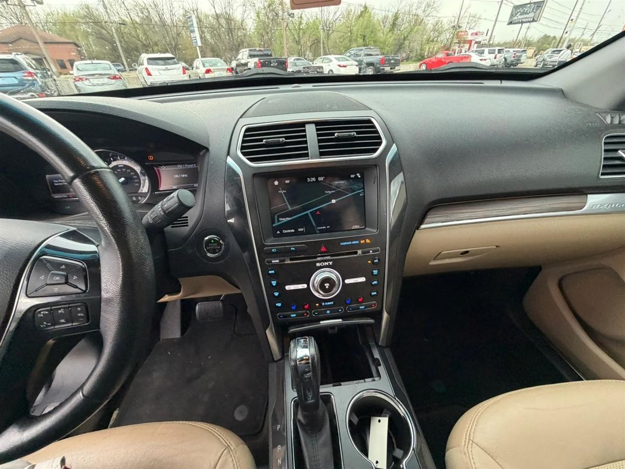 Ford Explorer Limited FWD 2017