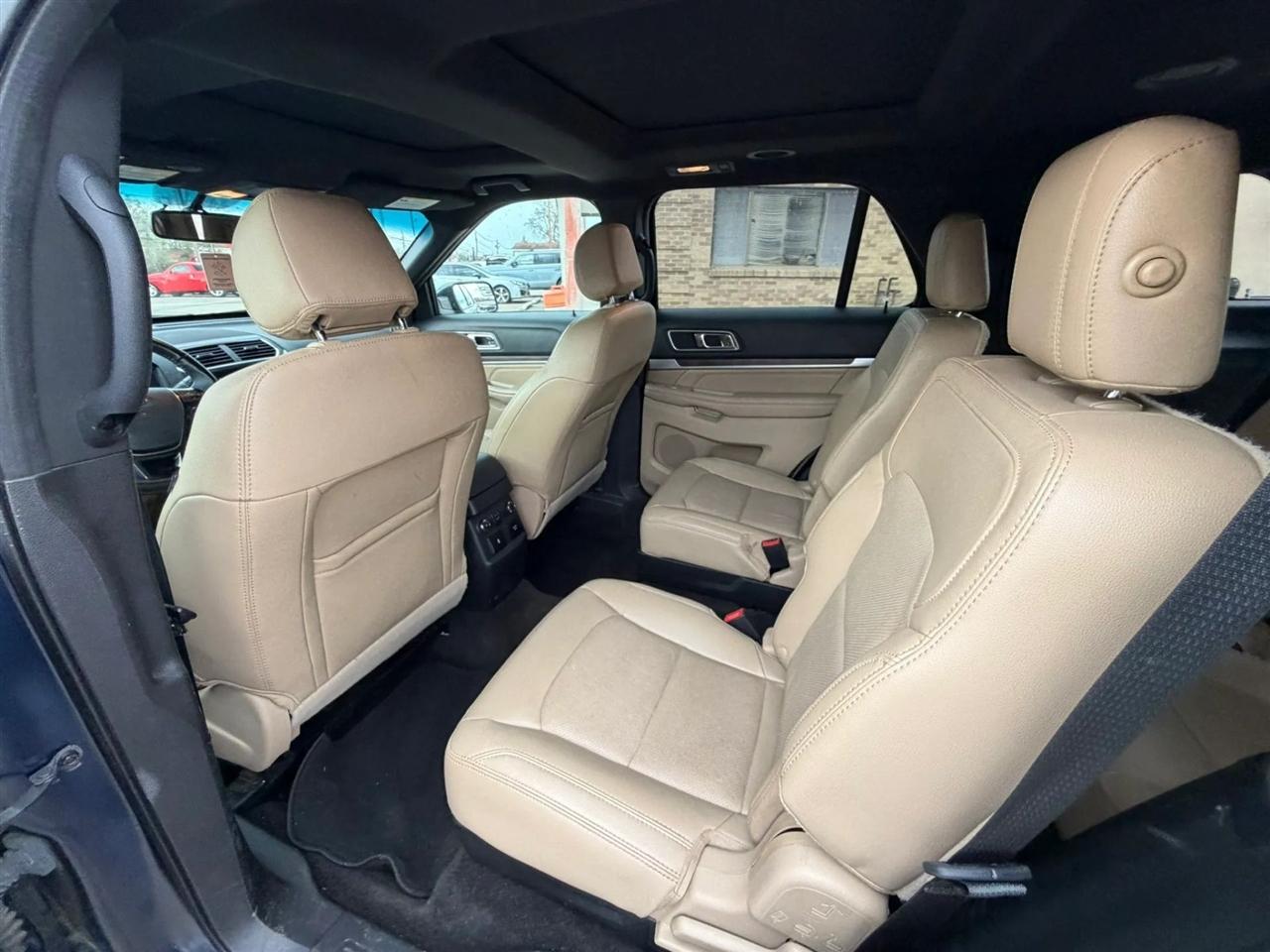 Ford Explorer Limited FWD 2017