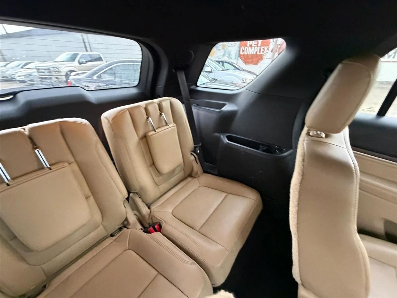 Ford Explorer Limited FWD 2017