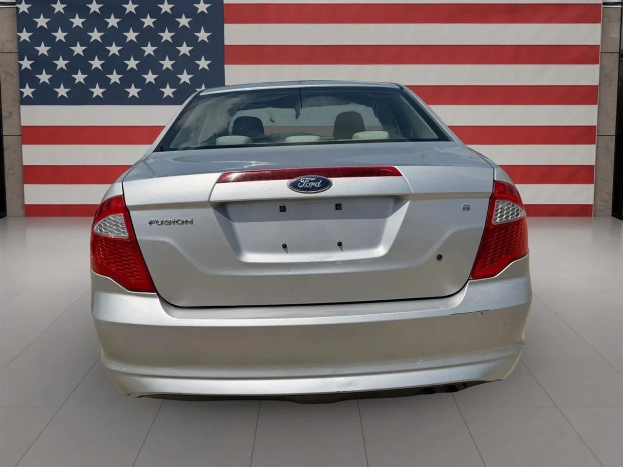 Ford Fusion 4dr Sdn S FWD 2010