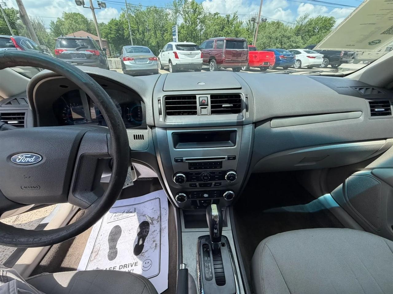 Ford Fusion 4dr Sdn S FWD 2010