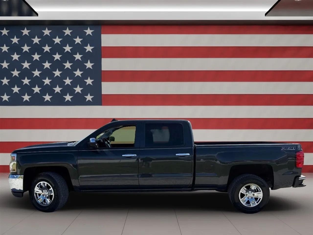Chevrolet Silverado 1500 4WD Crew Cab 153.0" LT w/1LT 2017