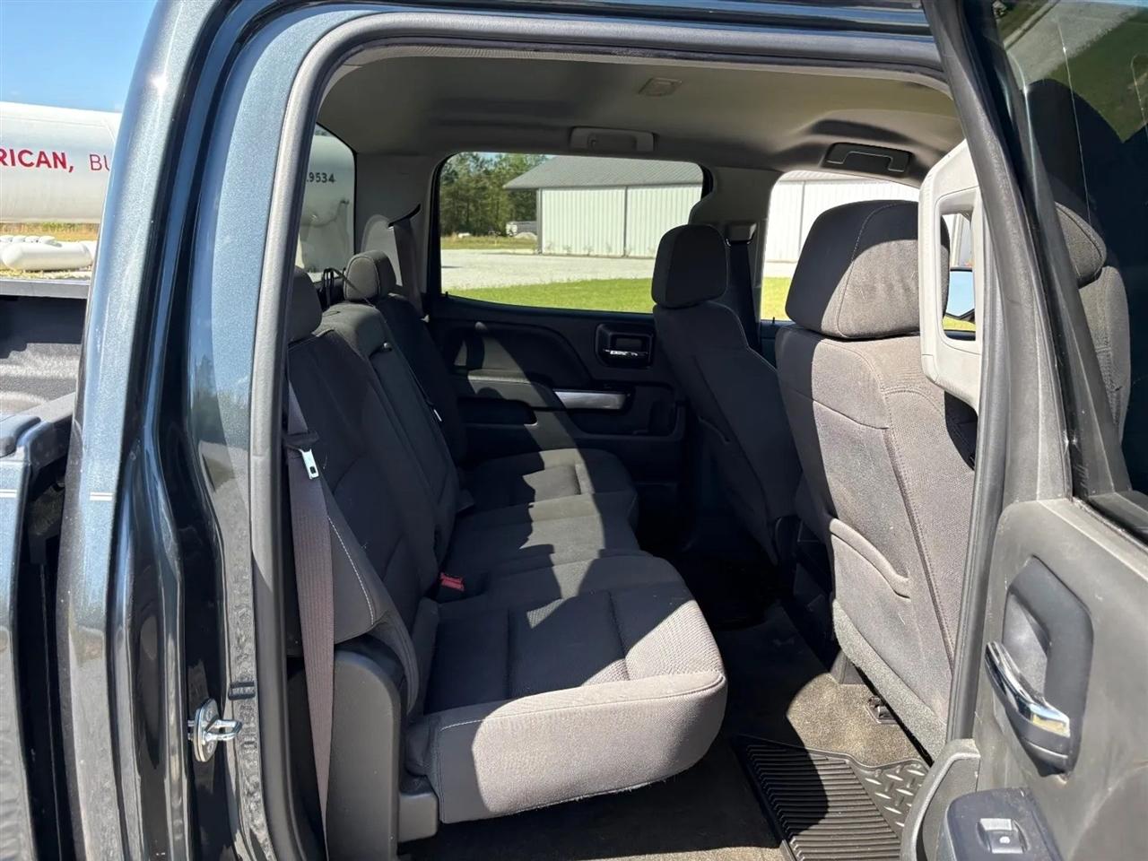 Chevrolet Silverado 1500 4WD Crew Cab 153.0" LT w/1LT 2017