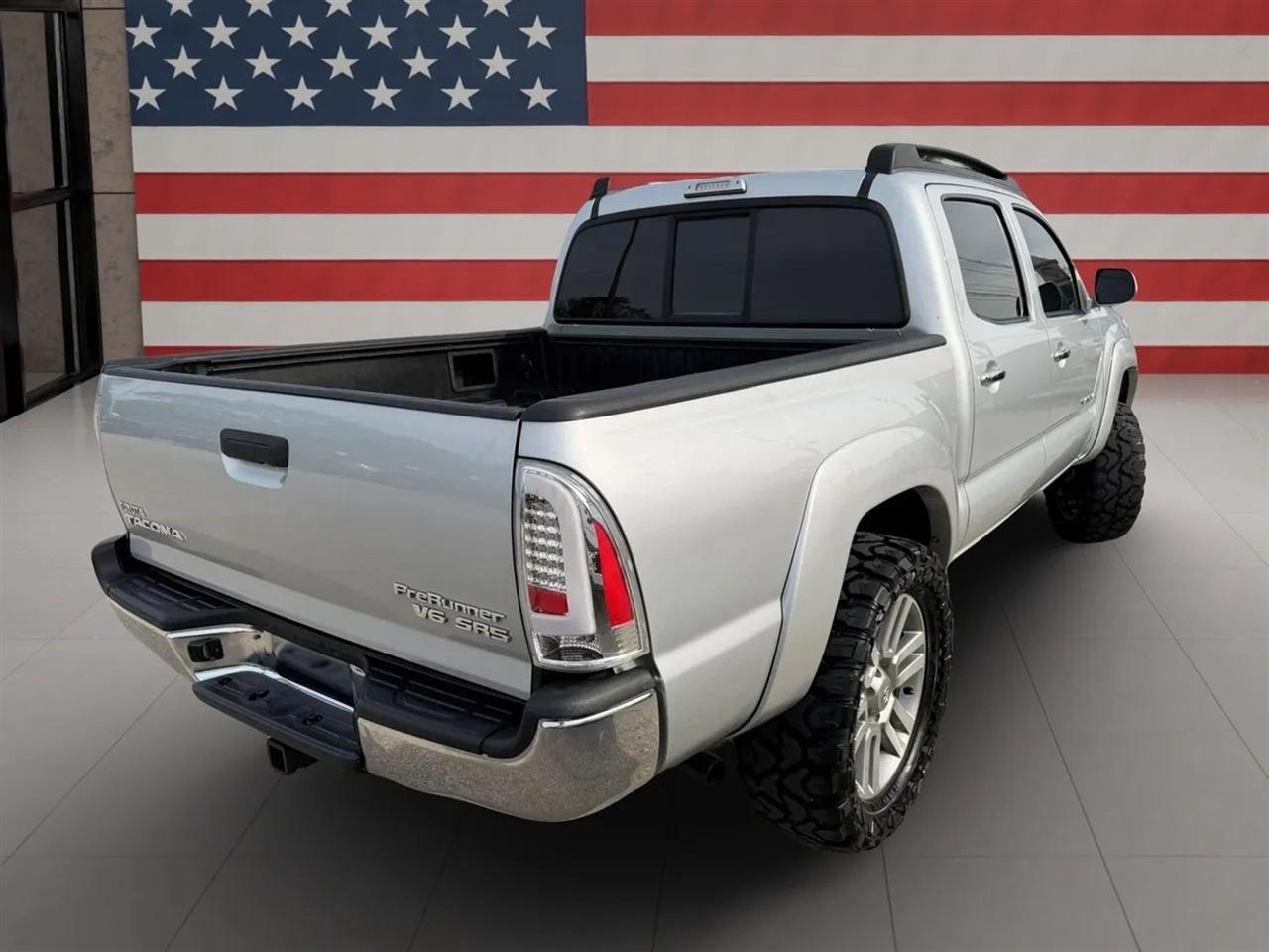 Toyota Tacoma 2WD Double Cab V6 AT PreRunner (Natl) 2012