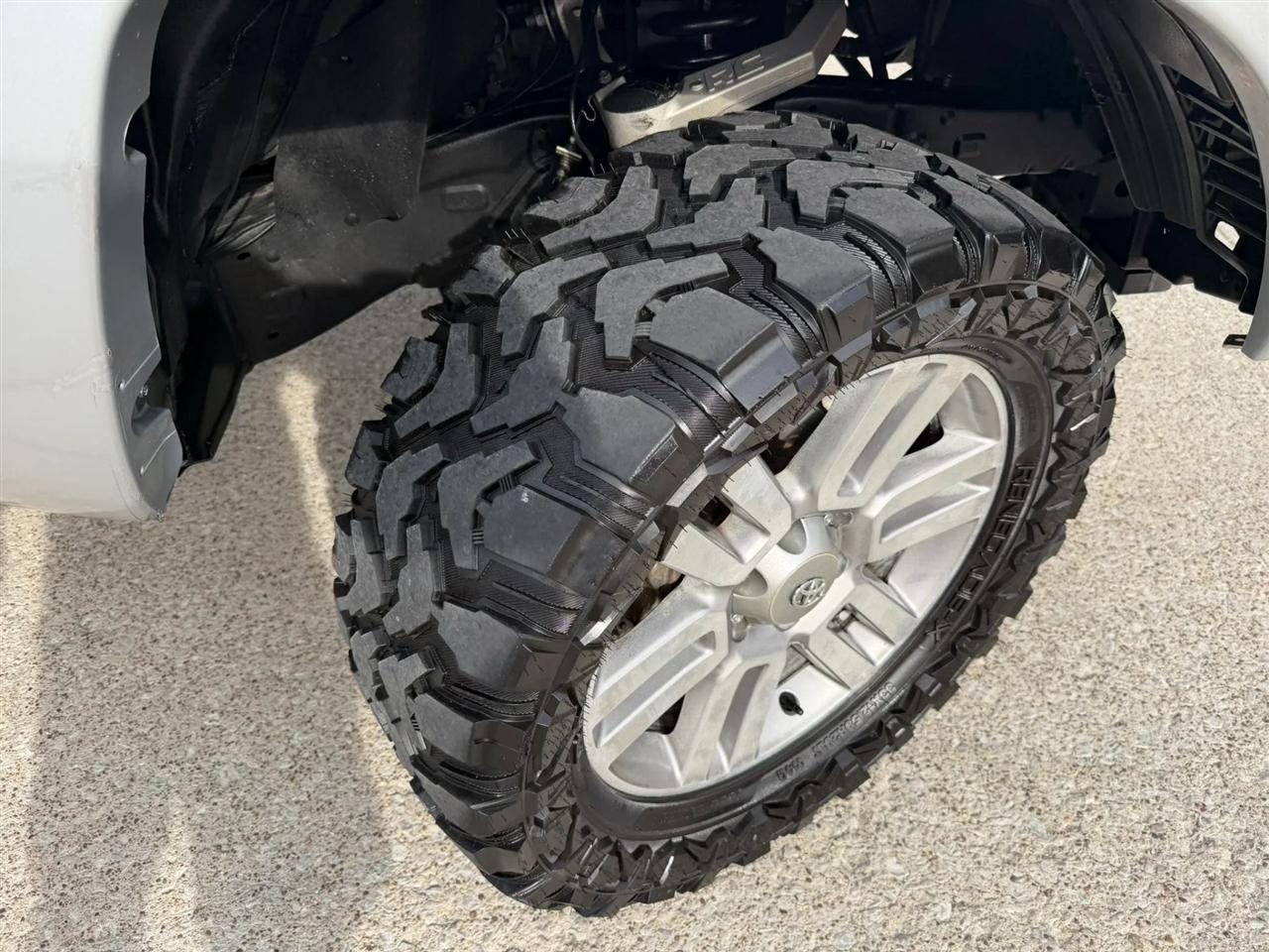 Toyota Tacoma 2WD Double Cab V6 AT PreRunner (Natl) 2012