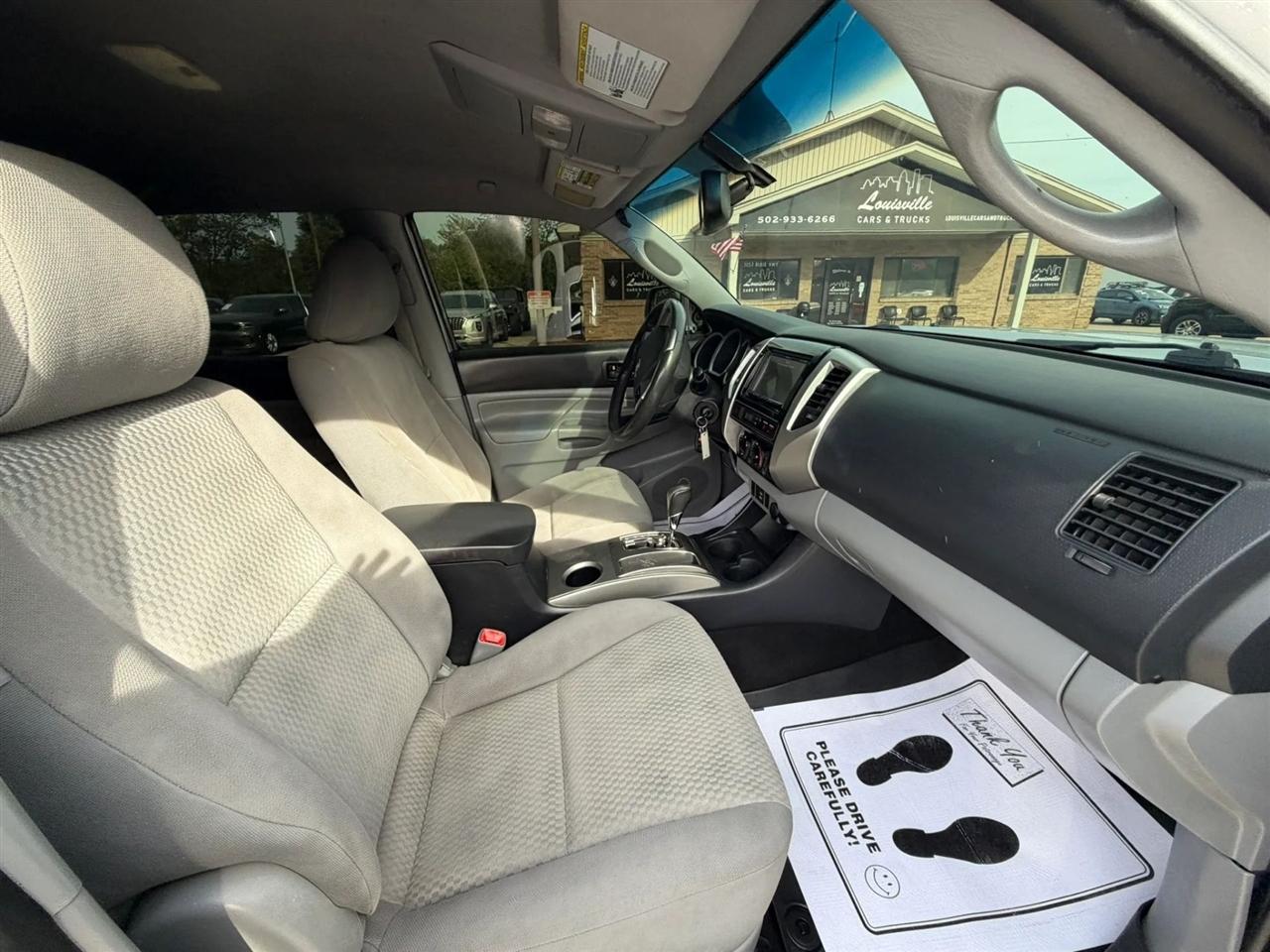 Toyota Tacoma 2WD Double Cab V6 AT PreRunner (Natl) 2012