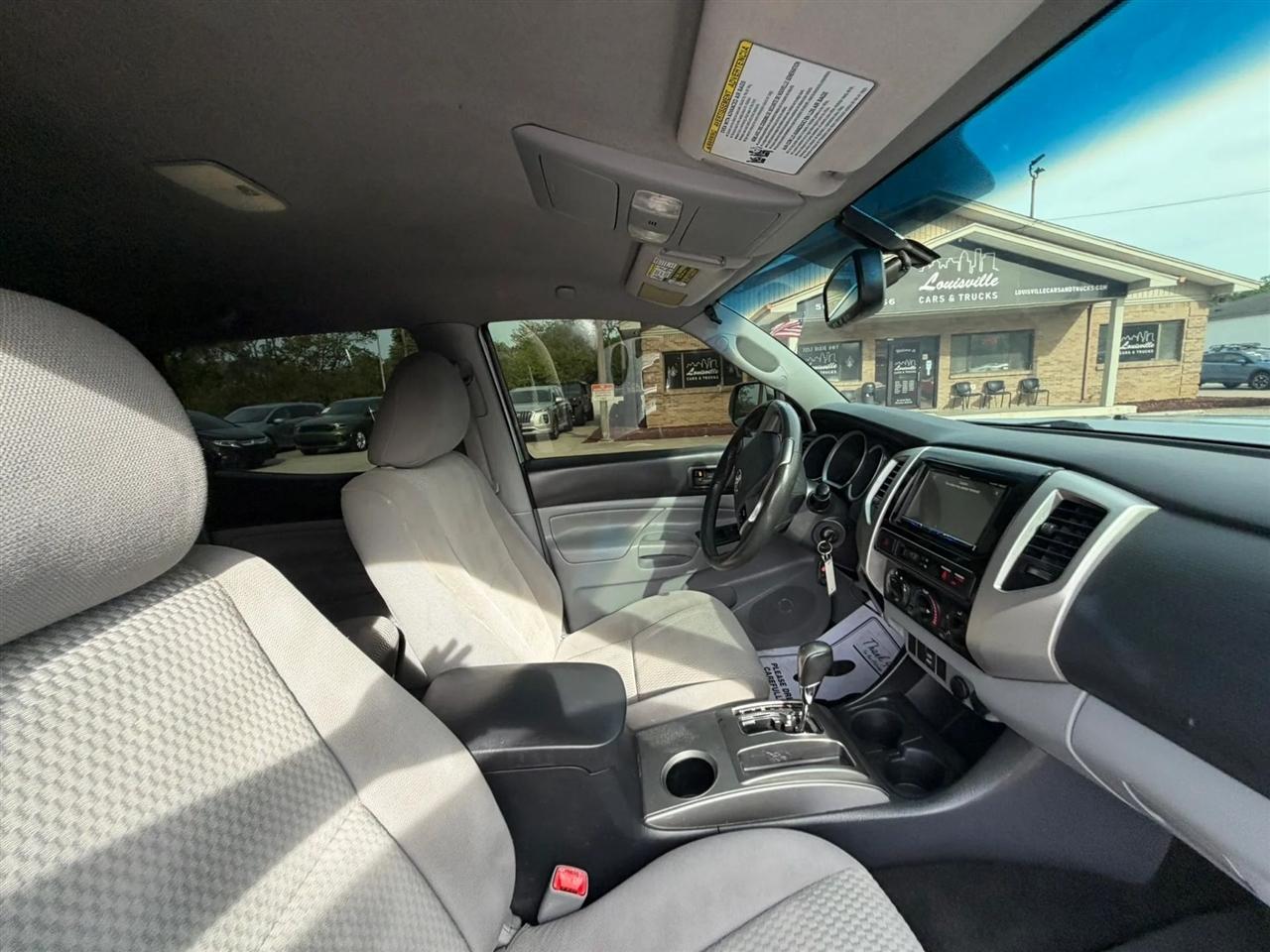 Toyota Tacoma 2WD Double Cab V6 AT PreRunner (Natl) 2012