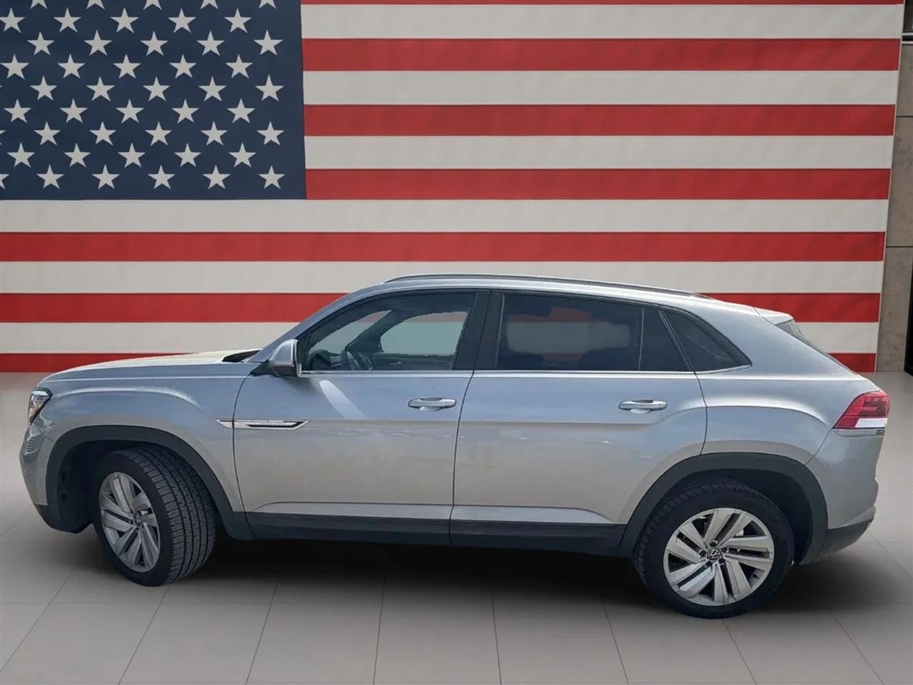 Volkswagen Atlas Cross Sport 2.0T SE w/Technology FWD 2020