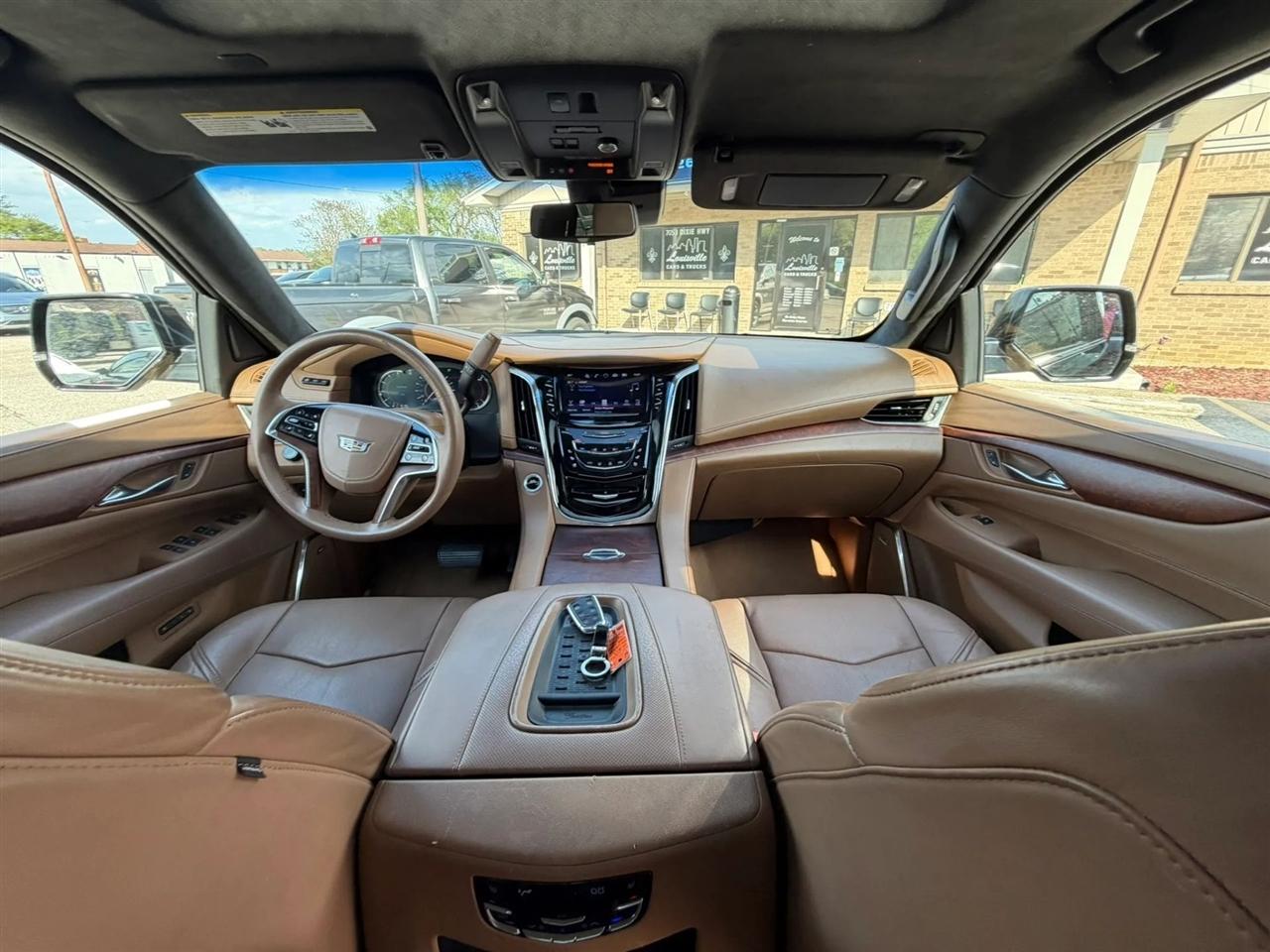 Cadillac Escalade 4WD 4dr Platinum 2017