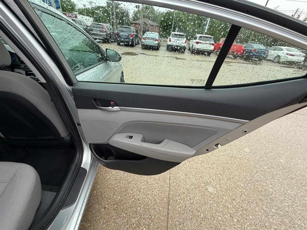 Hyundai Elantra SEL IVT SULEV 2020