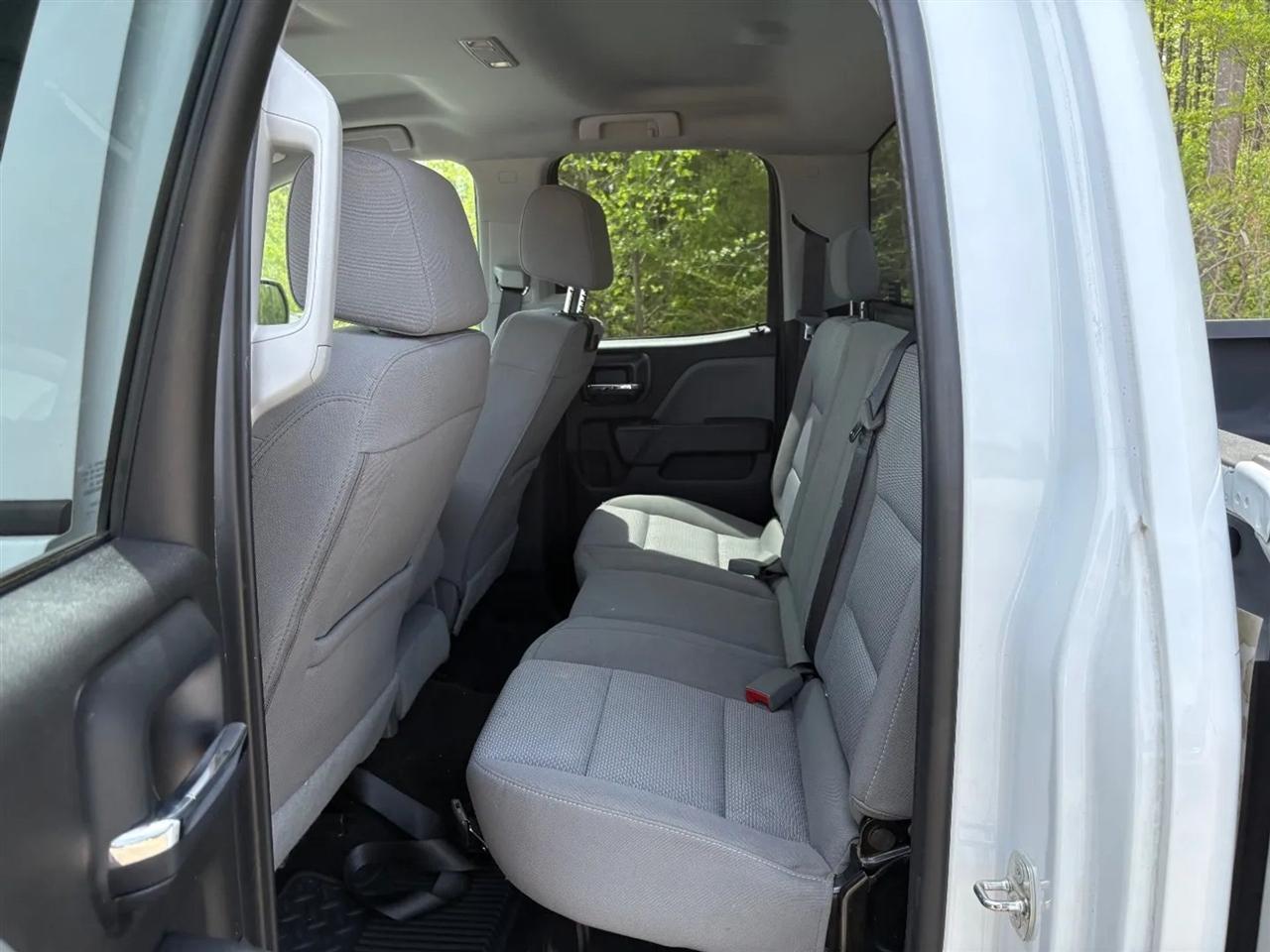 Chevrolet Silverado 1500 4WD Double Cab 143.5" Custom 2018