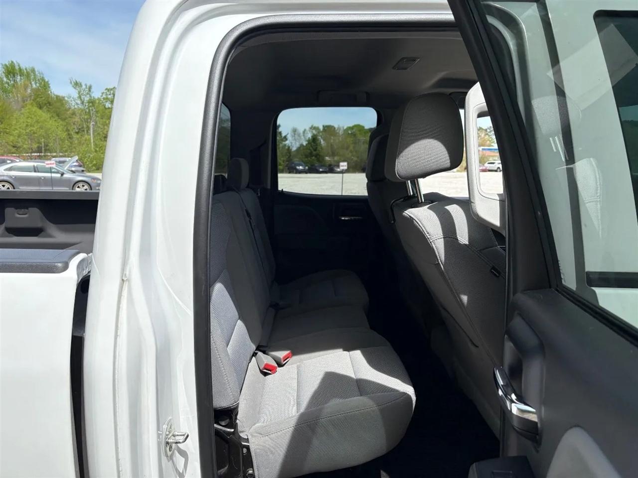 Chevrolet Silverado 1500 4WD Double Cab 143.5" Custom 2018