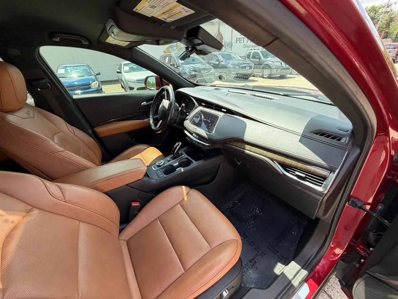 Cadillac XT4 FWD 4dr Premium Luxury 2020