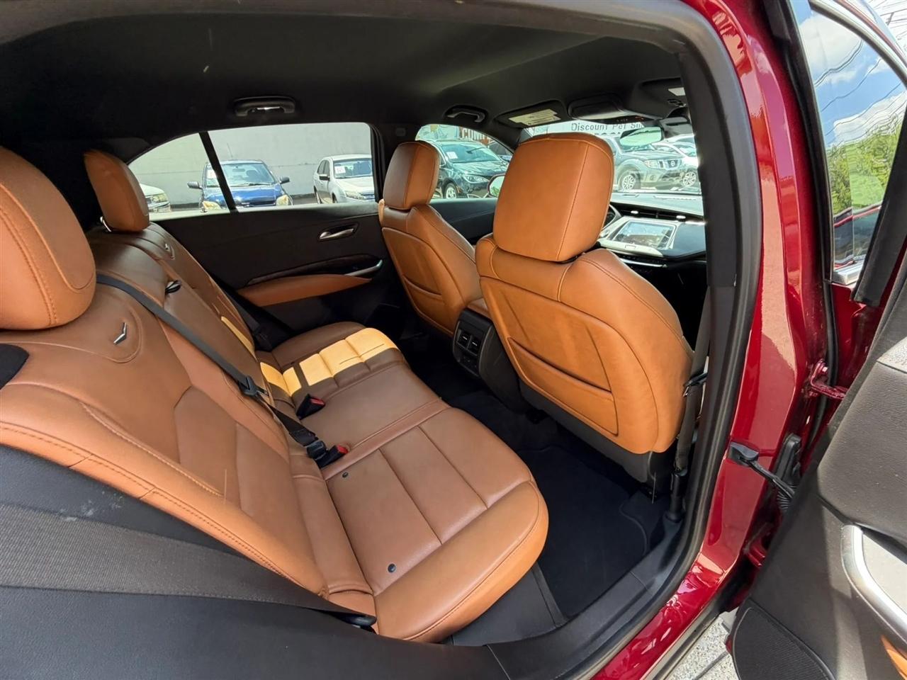 Cadillac XT4 FWD 4dr Premium Luxury 2020