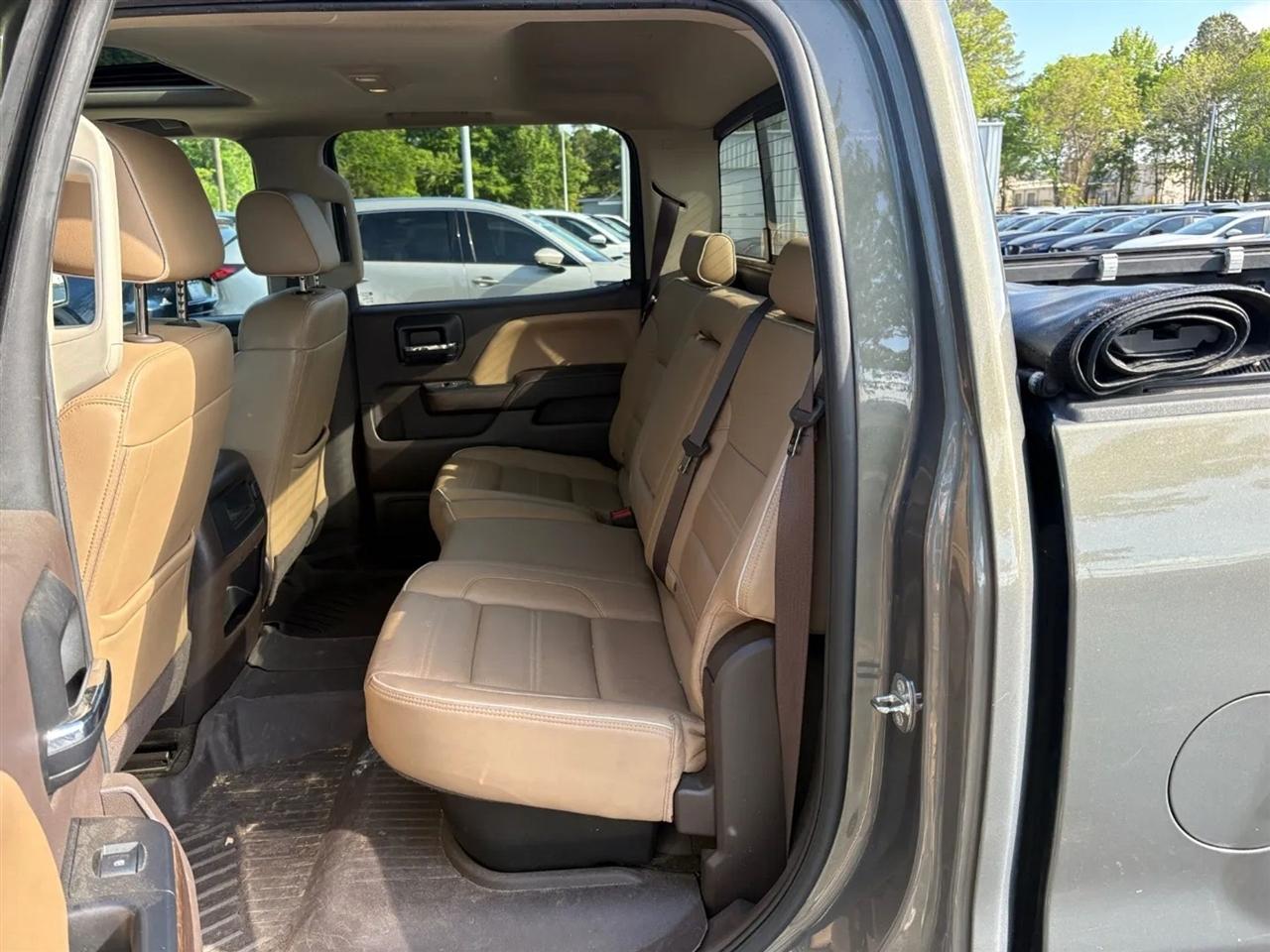 GMC Sierra 1500 4WD Crew Cab 143.5" Denali 2017