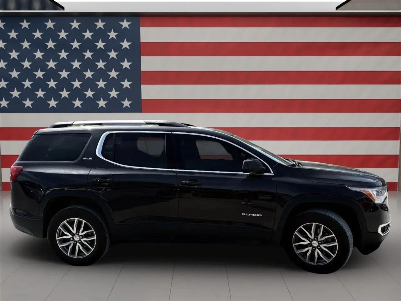 GMC Acadia FWD 4dr SLE w/SLE-2 2017