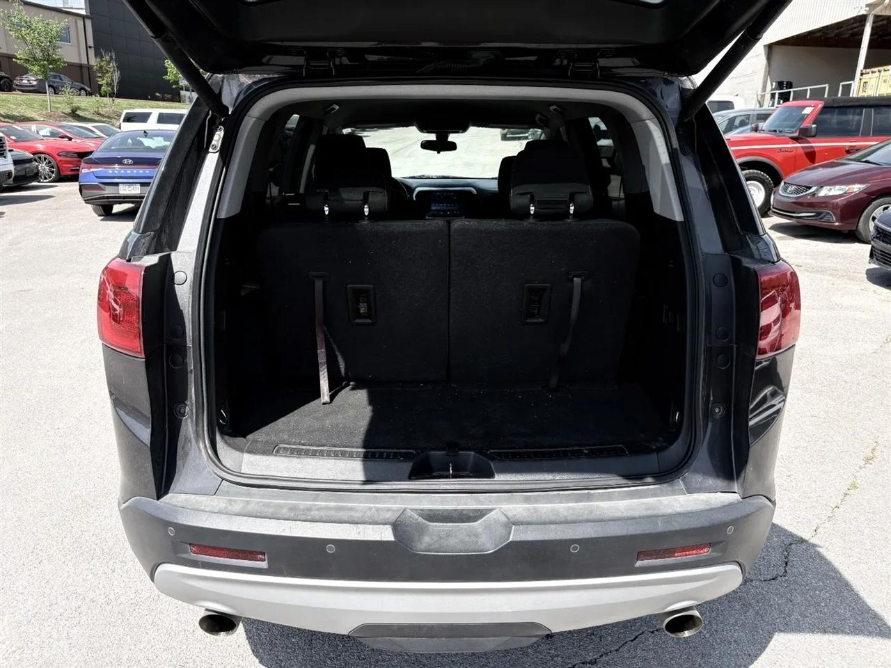 GMC Acadia FWD 4dr SLE w/SLE-2 2017