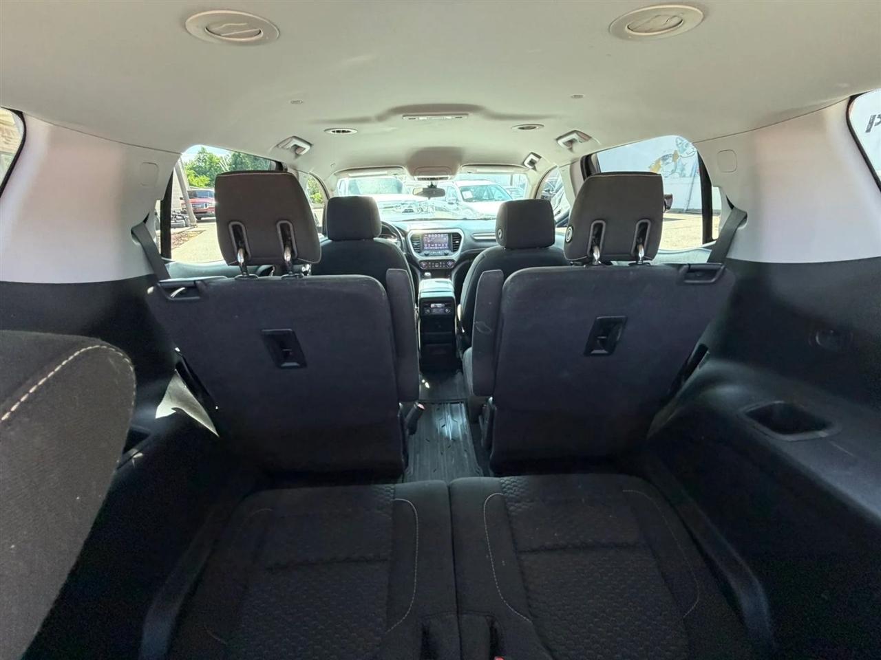 GMC Acadia FWD 4dr SLE w/SLE-2 2017