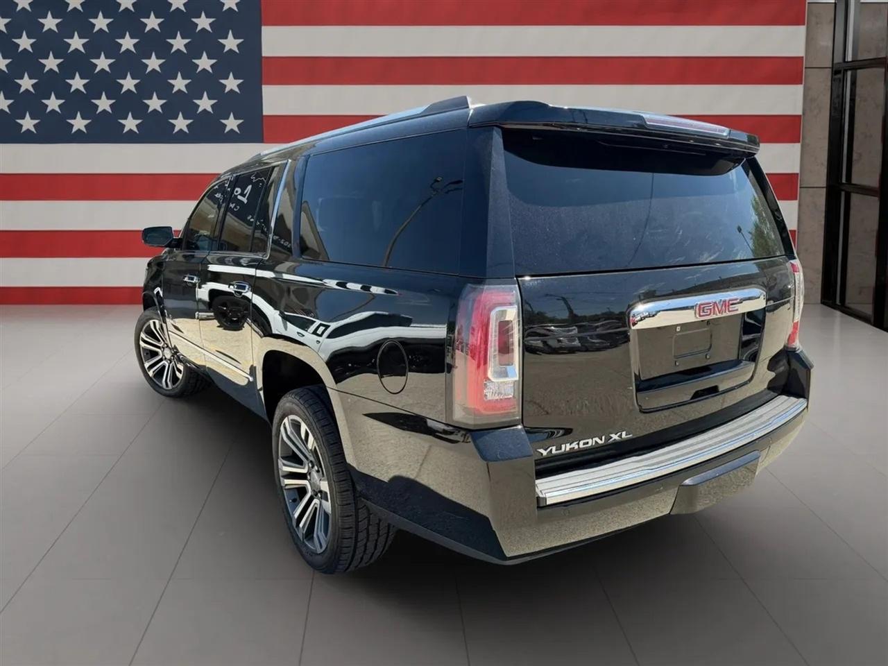 GMC Yukon XL 2WD 4dr Denali 2018
