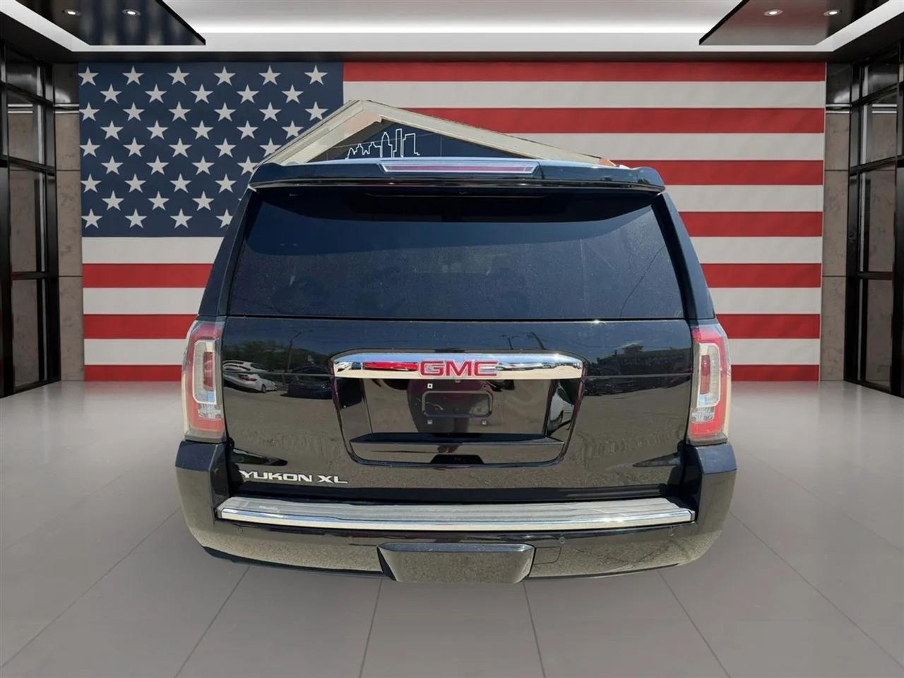 GMC Yukon XL 2WD 4dr Denali 2018