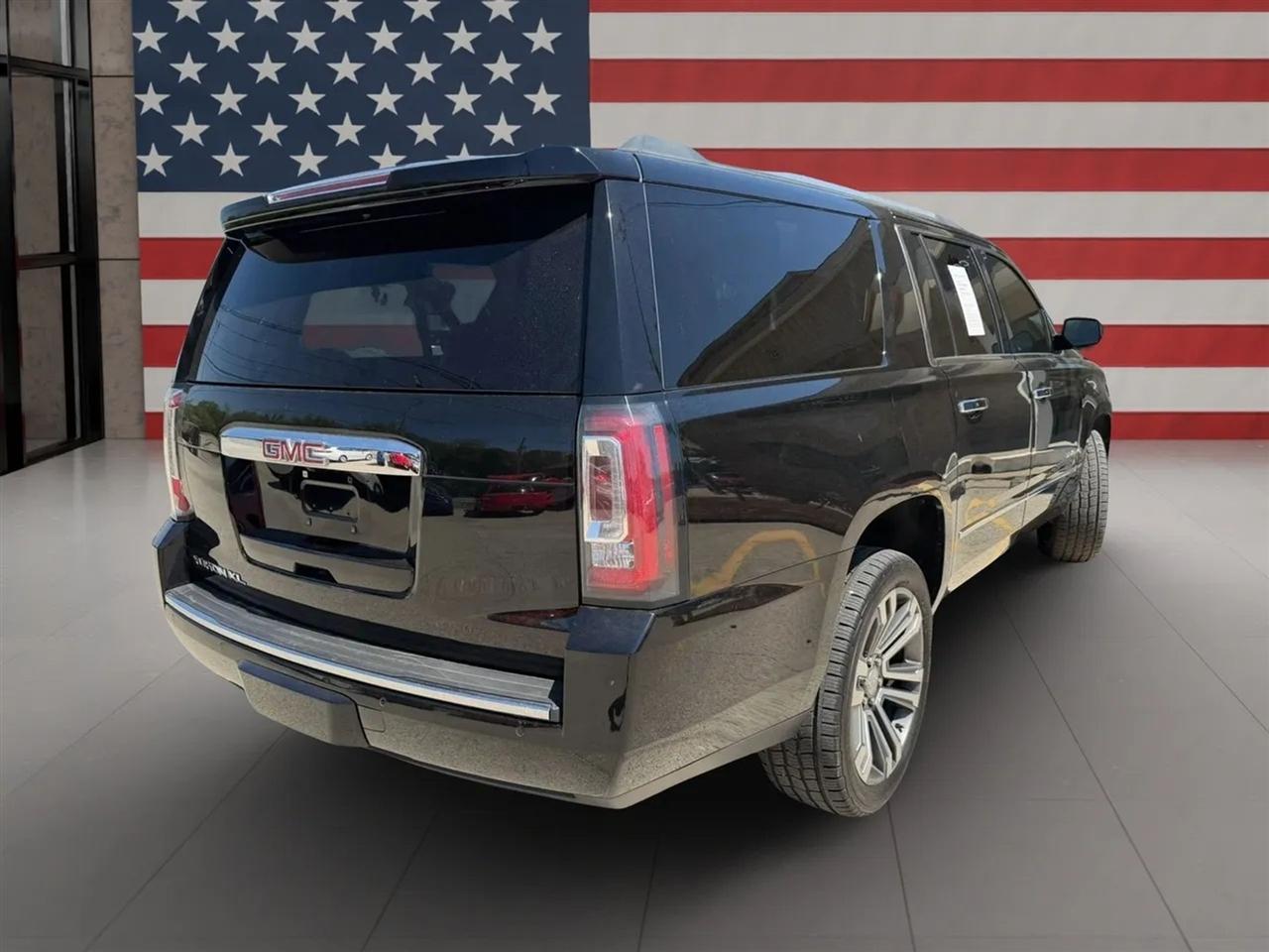 GMC Yukon XL 2WD 4dr Denali 2018