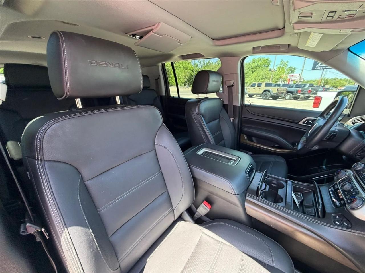 GMC Yukon XL 2WD 4dr Denali 2018