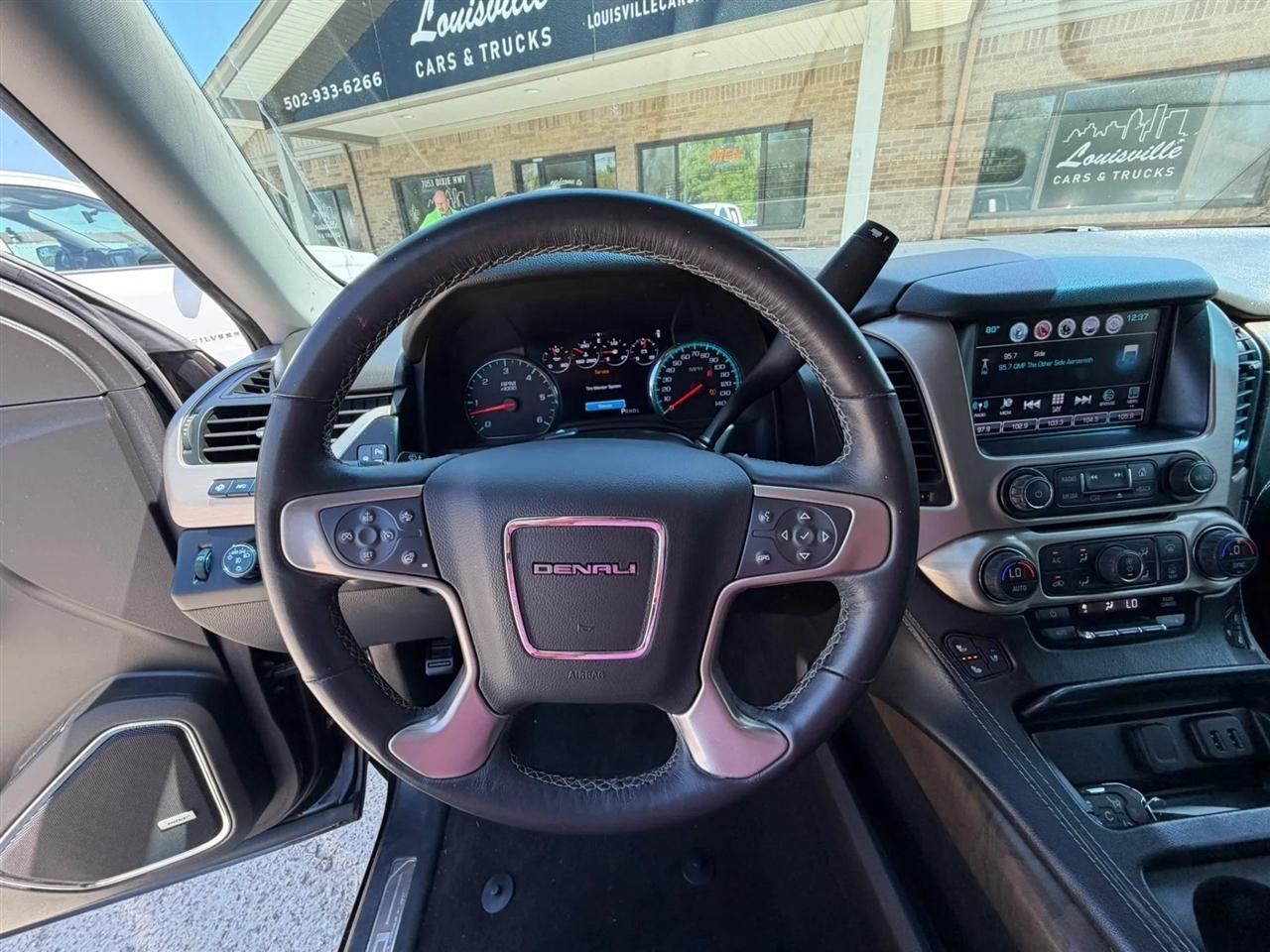 GMC Yukon XL 2WD 4dr Denali 2018