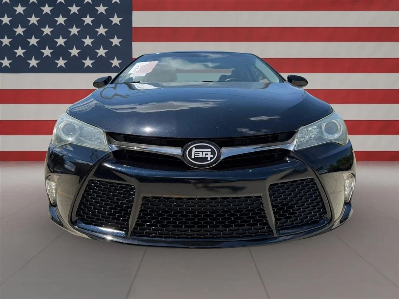 Toyota Camry 4dr Sdn I4 Auto SE w/Special Edition Pkg (Natl) 2016