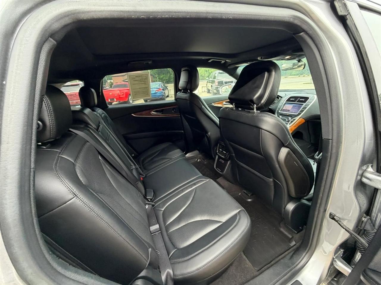 Lincoln Nautilus Reserve AWD 2020