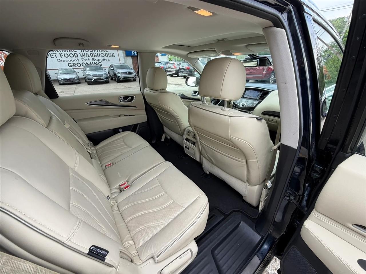 Infiniti QX60 2019.5 LUXE FWD 2019