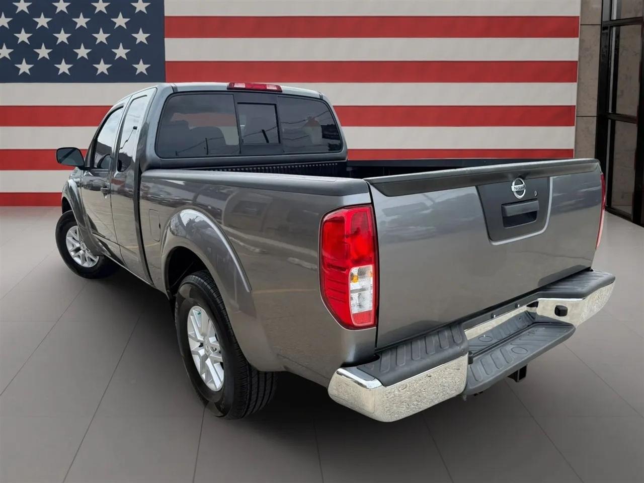 Nissan Frontier 2WD King Cab V6 Auto SV 2016