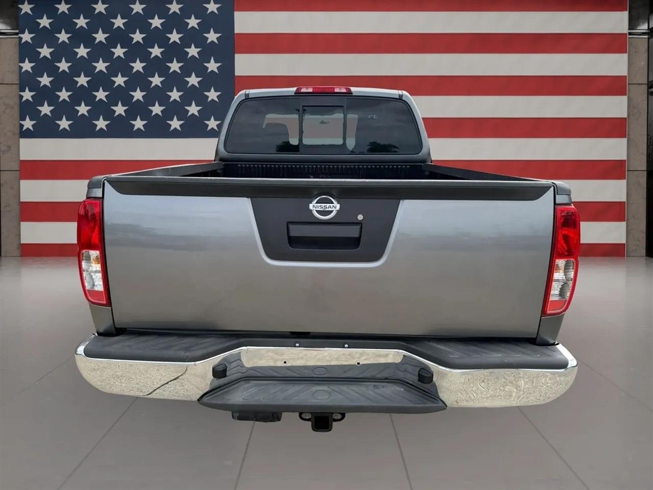 Nissan Frontier 2WD King Cab V6 Auto SV 2016