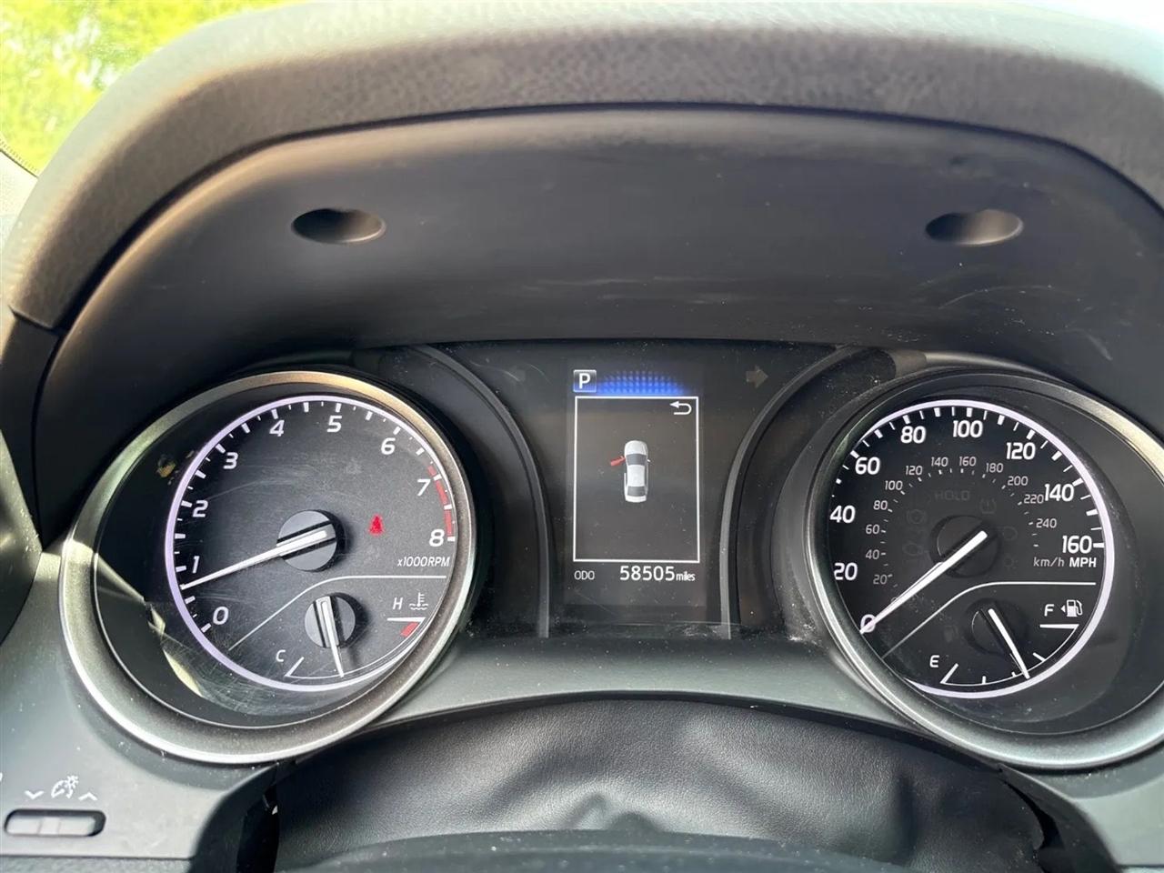 Toyota Camry SE Auto (Natl) 2024