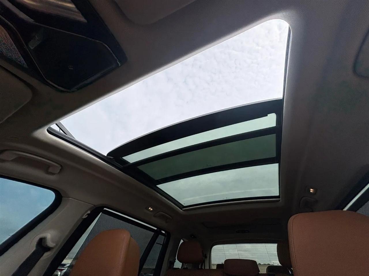 BMW X7 xDrive40i Sports Activity Vehicle 2021