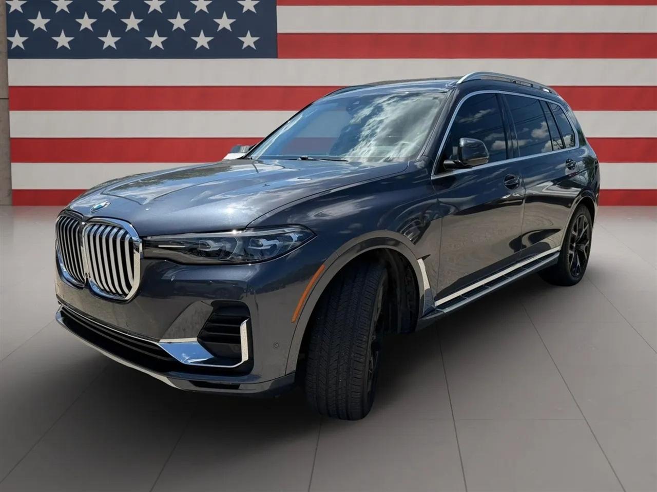 BMW X7 xDrive40i Sports Activity Vehicle 2020