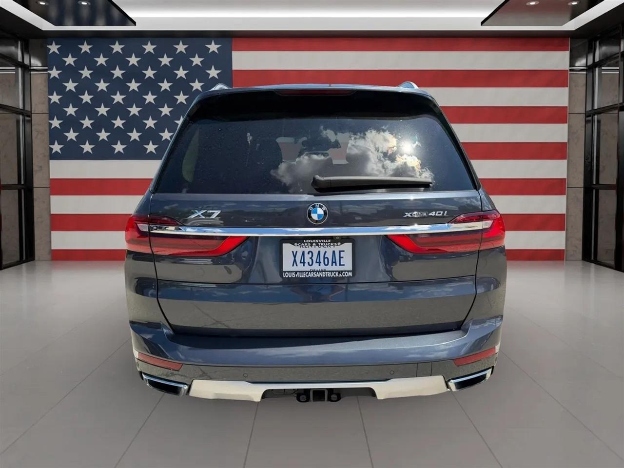 BMW X7 xDrive40i Sports Activity Vehicle 2020