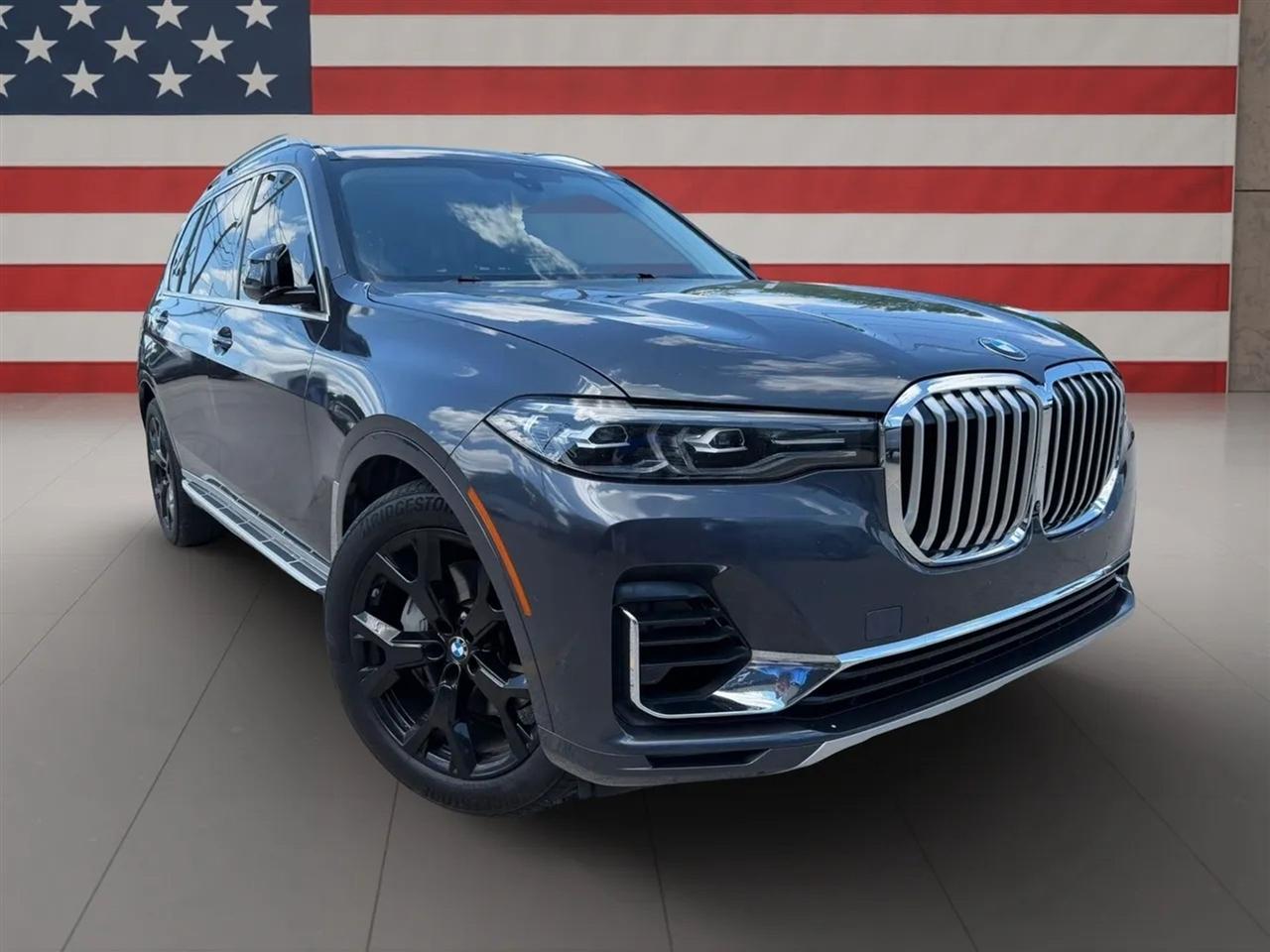 BMW X7 xDrive40i Sports Activity Vehicle 2020