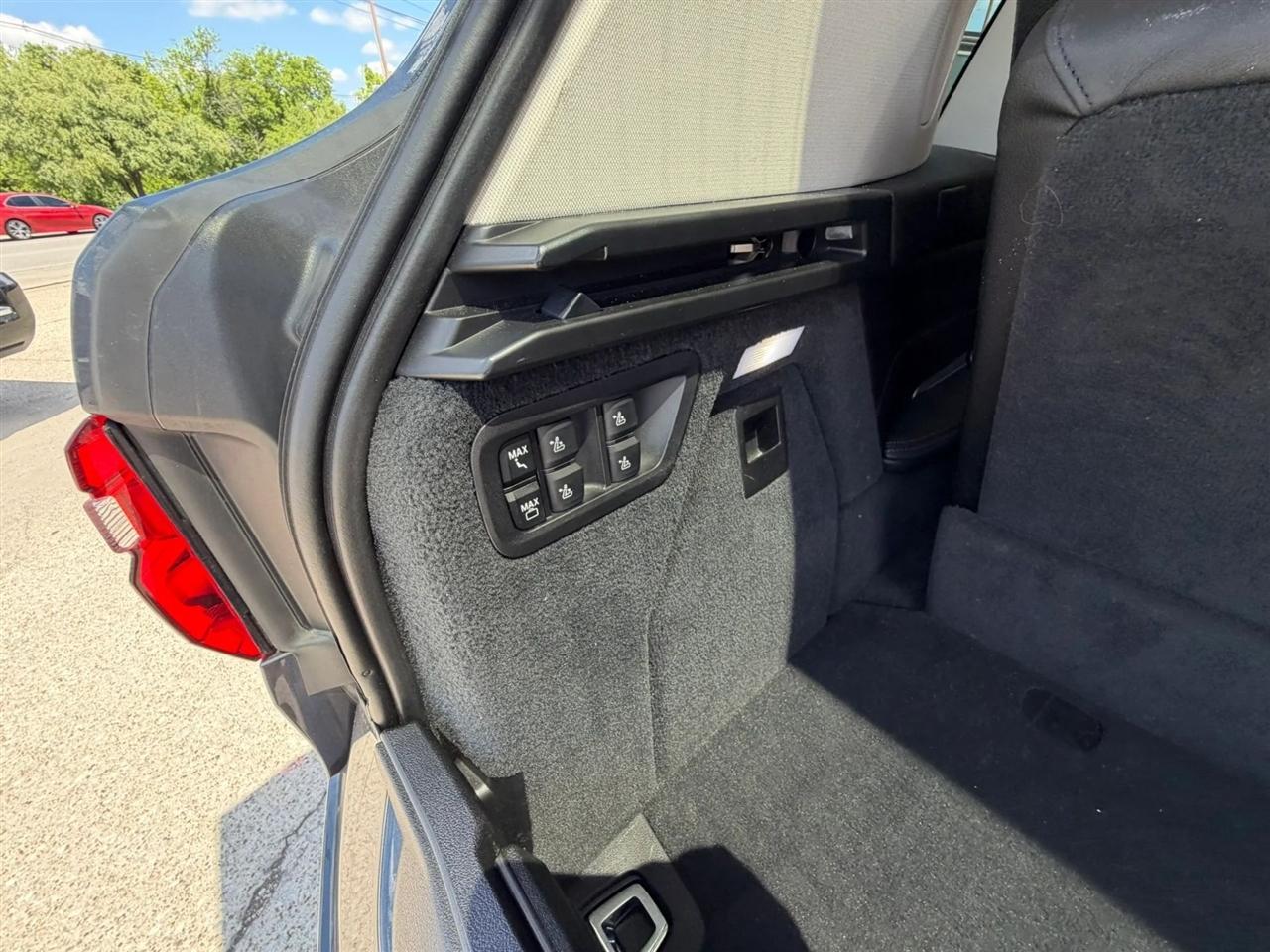 BMW X7 xDrive40i Sports Activity Vehicle 2020