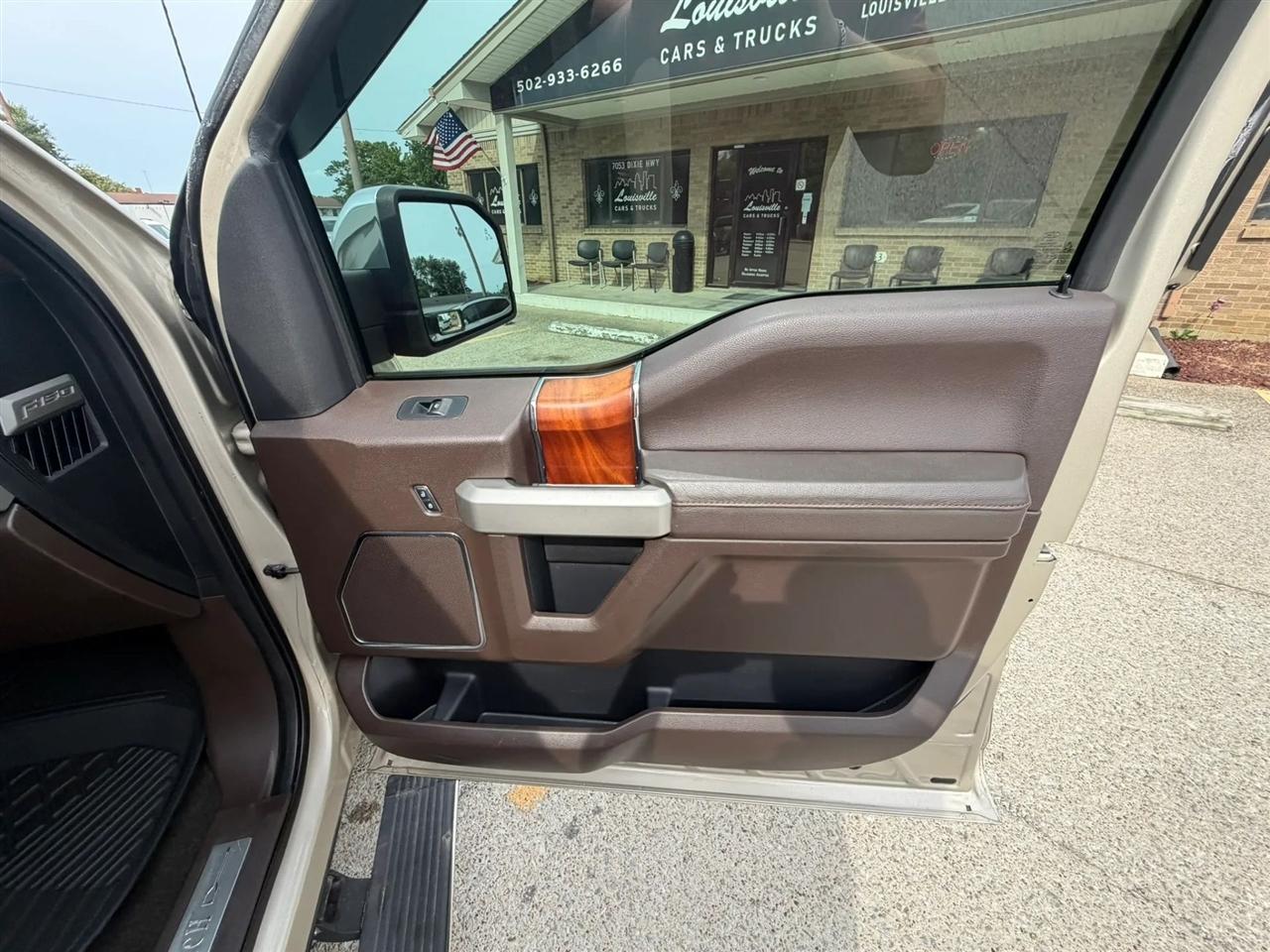 Ford F-150 King Ranch 4WD SuperCrew 5.5' Box 2018