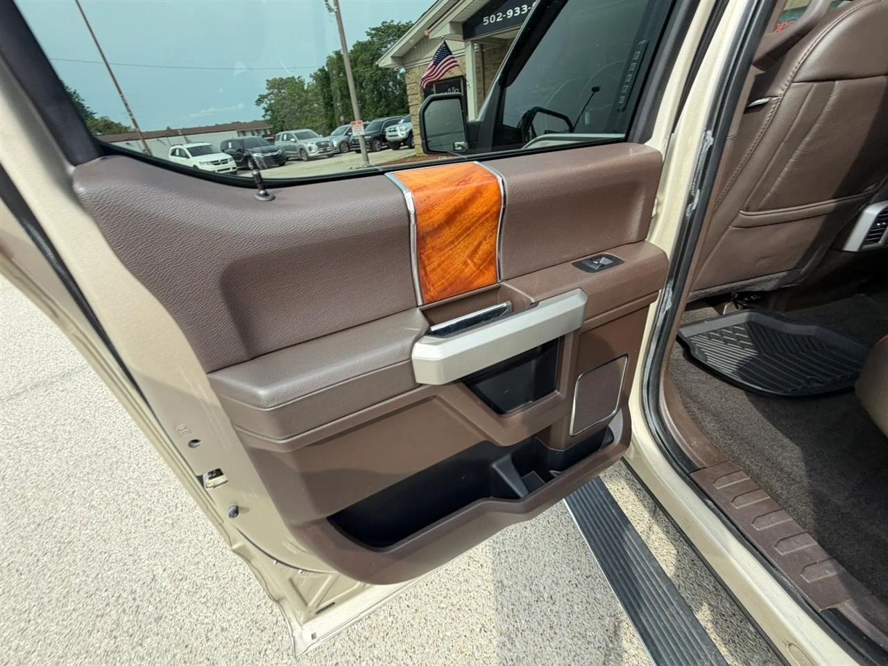 Ford F-150 King Ranch 4WD SuperCrew 5.5' Box 2018