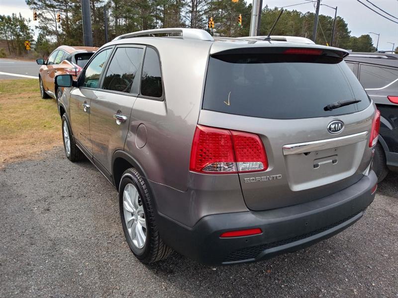 Kia Sorento EX 2WD 2011 Kia Sorento EX 2WD 2011