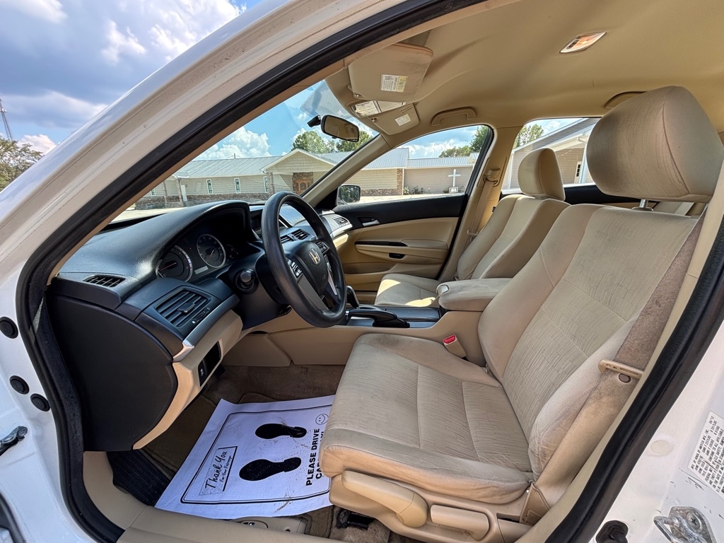 Honda Accord LX sedan AT 2012 Honda Accord LX sedan AT 2012