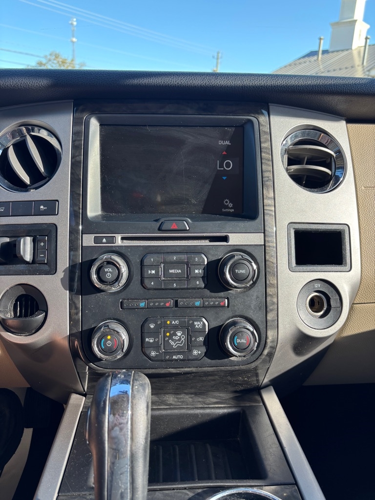 Ford Expedition Limited 2WD 2016 Ford Expedition Limited 2WD 2016