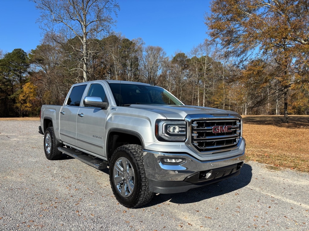2018 GMC Sierra 1500 SLT Crew Cab Long Box 4WD