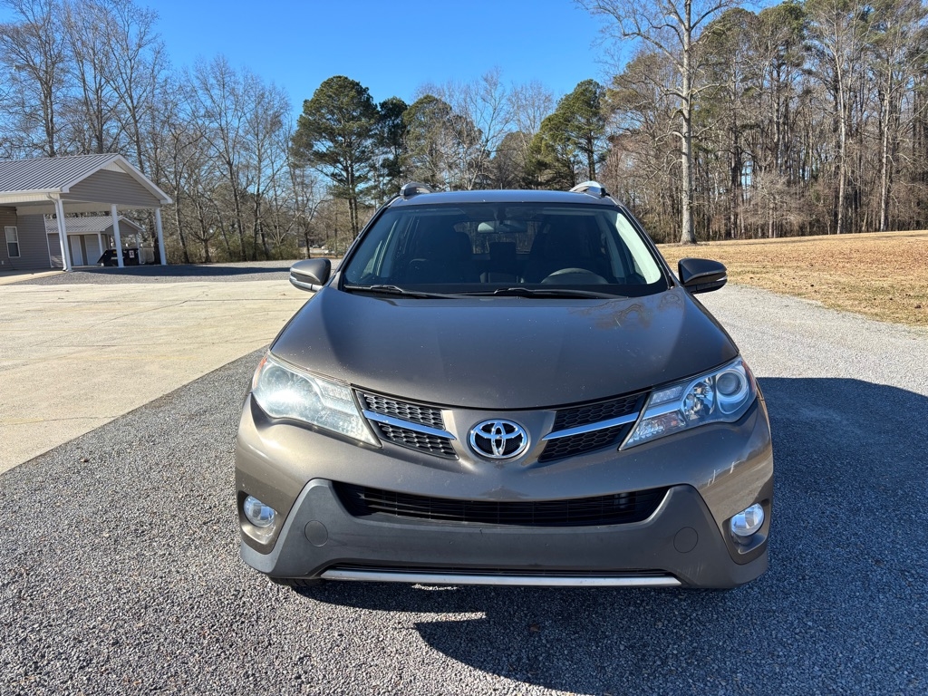 Toyota RAV4 XLE FWD 2015