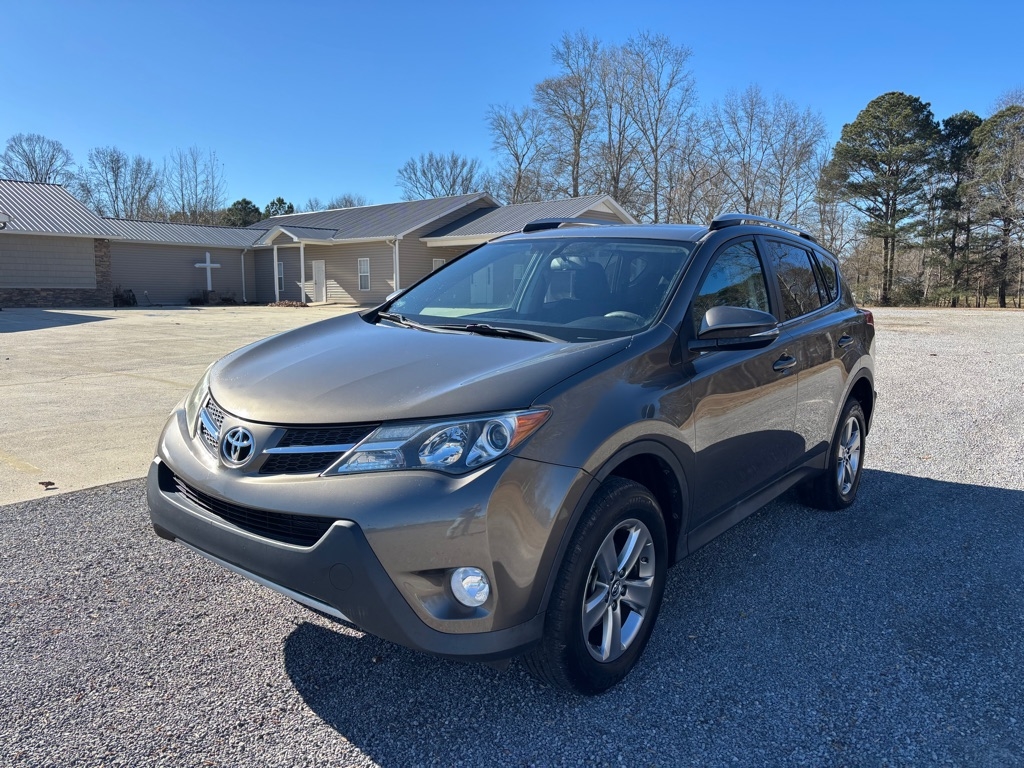 Toyota RAV4 XLE FWD 2015