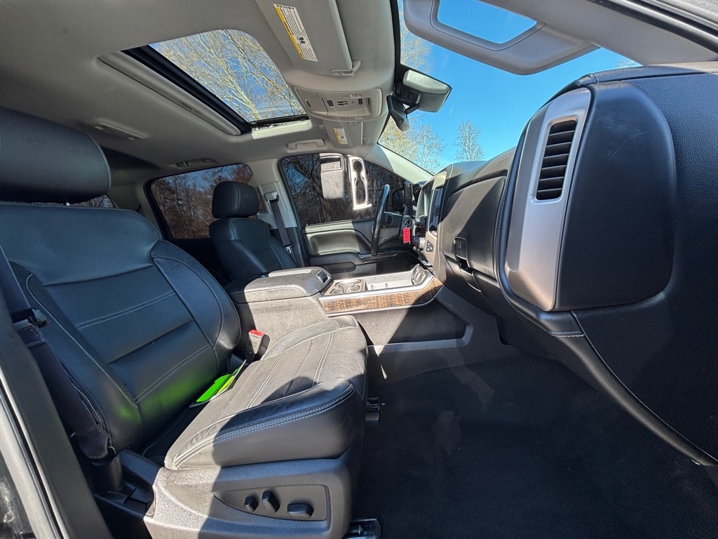 GMC Sierra 1500 Denali Crew Cab Long Box 4WD 2015