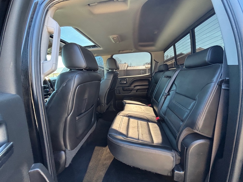 GMC Sierra 1500 Denali Crew Cab Long Box 4WD 2015