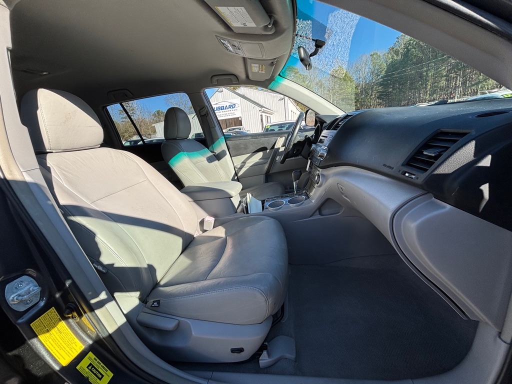 Toyota Highlander Sport 2WD 2008