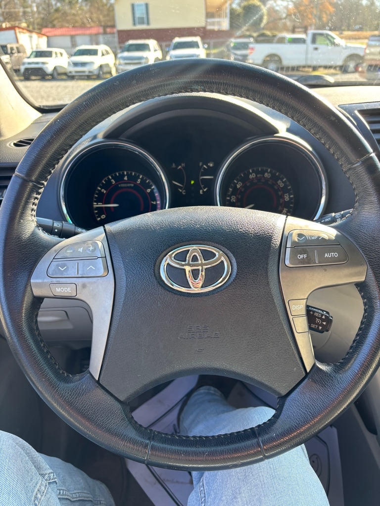 Toyota Highlander Sport 2WD 2008